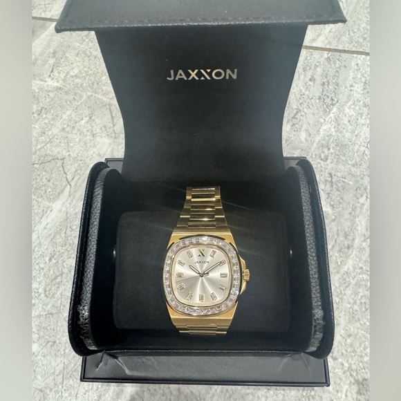 Jaxxon Watch - Picture 7 of 9